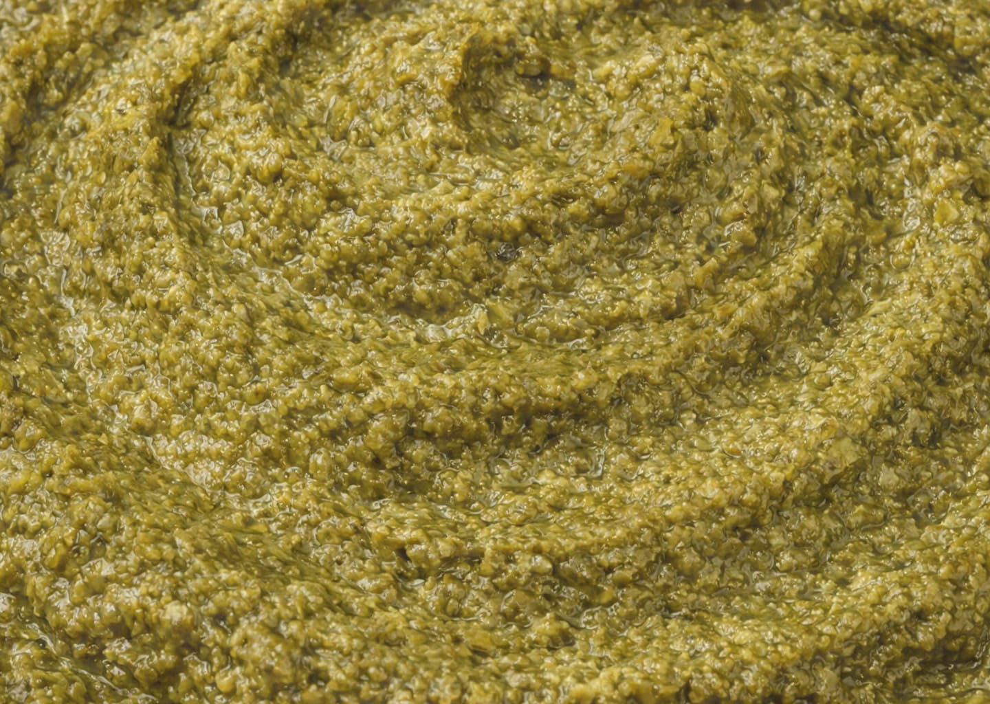 Tapenade aus grünen Oliven